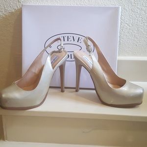 Steve Madden Stacee Pump